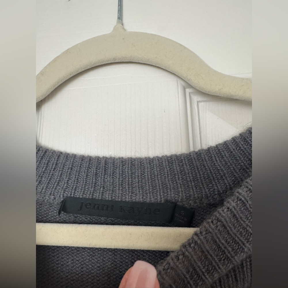 100% Cashmere Boyfriend Sweater - Picture 6 of 6